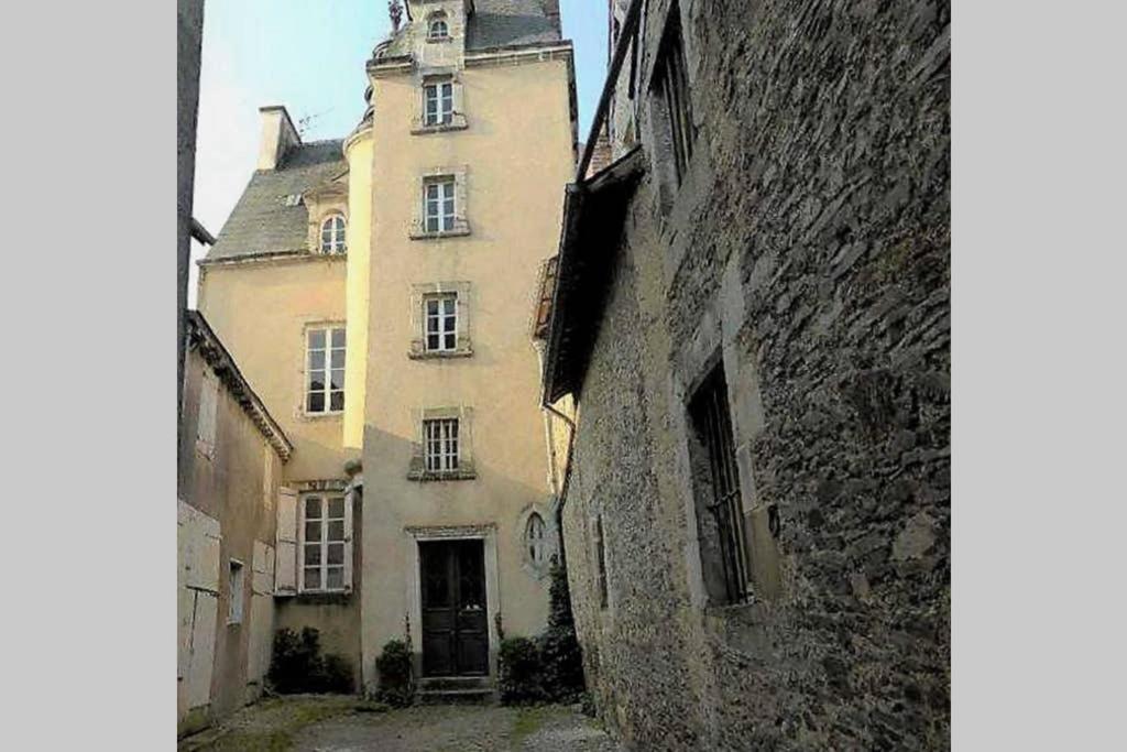 Charmant Duplex Centre Historique Vitre Vitré Exterior foto
